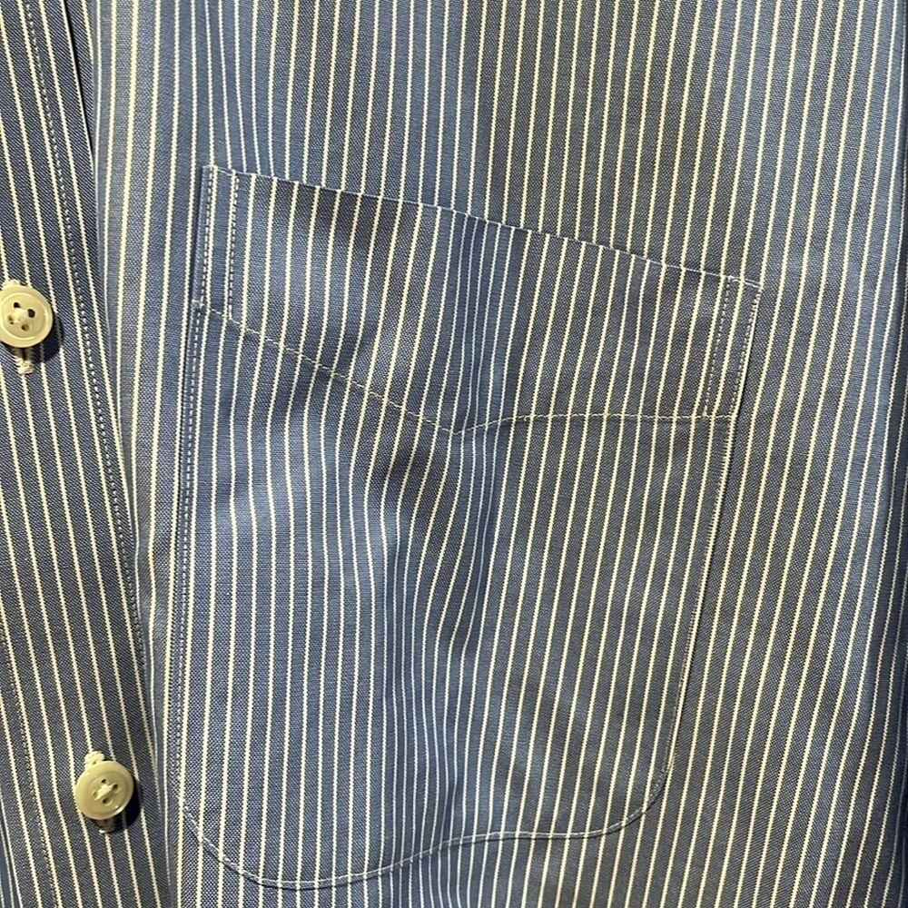L.L.Bean men’s traditional fit striped button down shirt size 17-34. - Picture 3 of 7